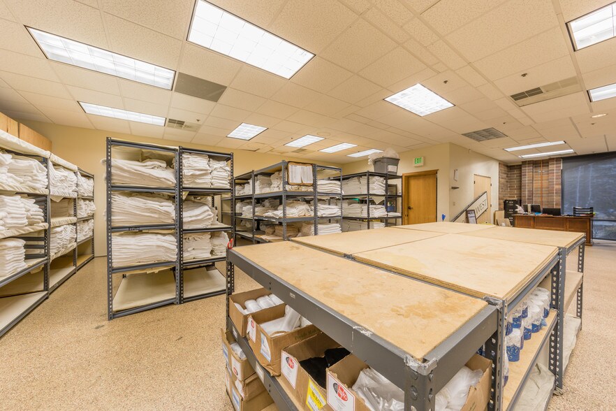 More Photos Of 1795 Sidewinder Dr, Park City Office For Lease