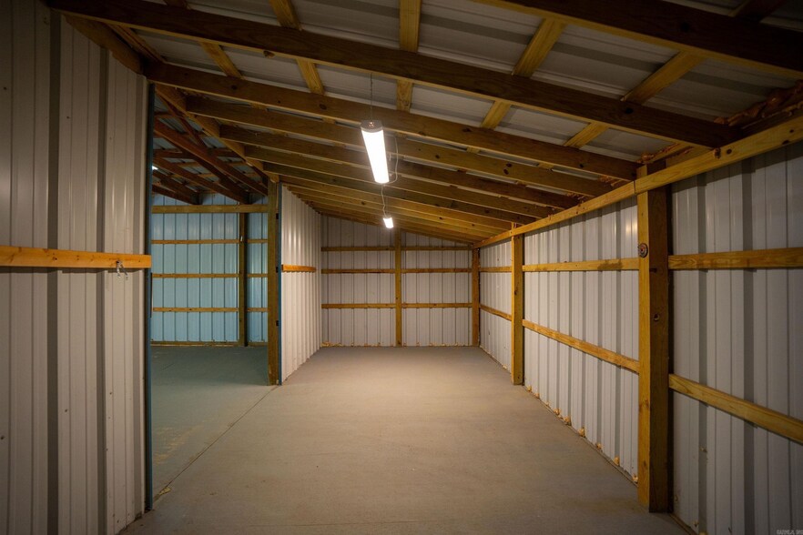 More Photos Of 119 Gemar, Pangburn Industrial For Sale