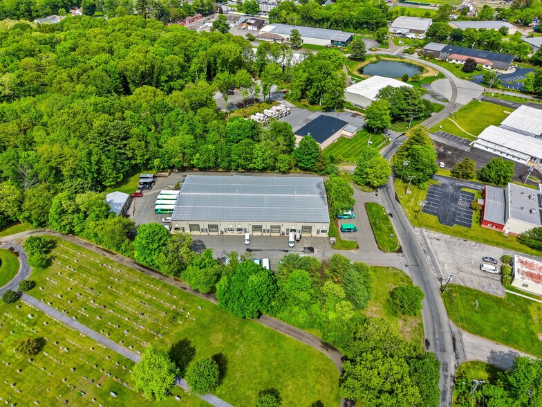 More Photos Of 17 Industrial Park, Centerbrook Service For Sale