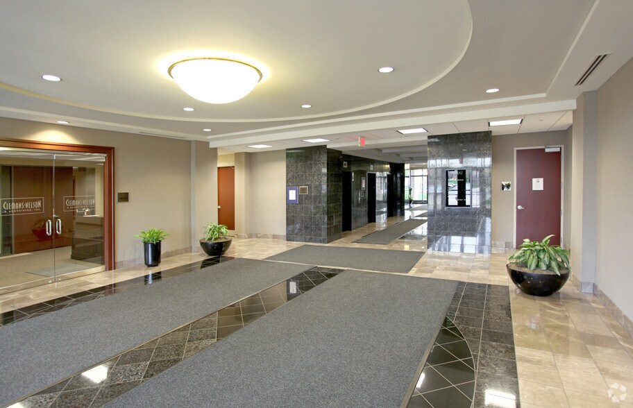 More Photos Of 6500 Emerald Pky, Dublin Coworking Space