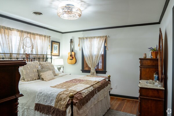 More Photos Of 172 Aldebaran Rd, Mathews Apartments For Sale