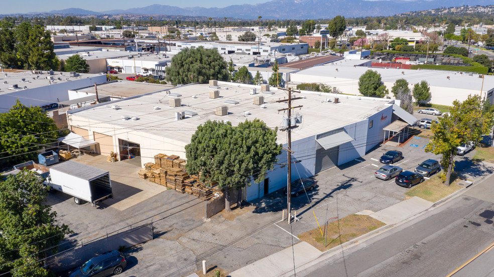 Primary Photo Of 8707 Sorensen Ave, Santa Fe Springs Manufacturing For Lease