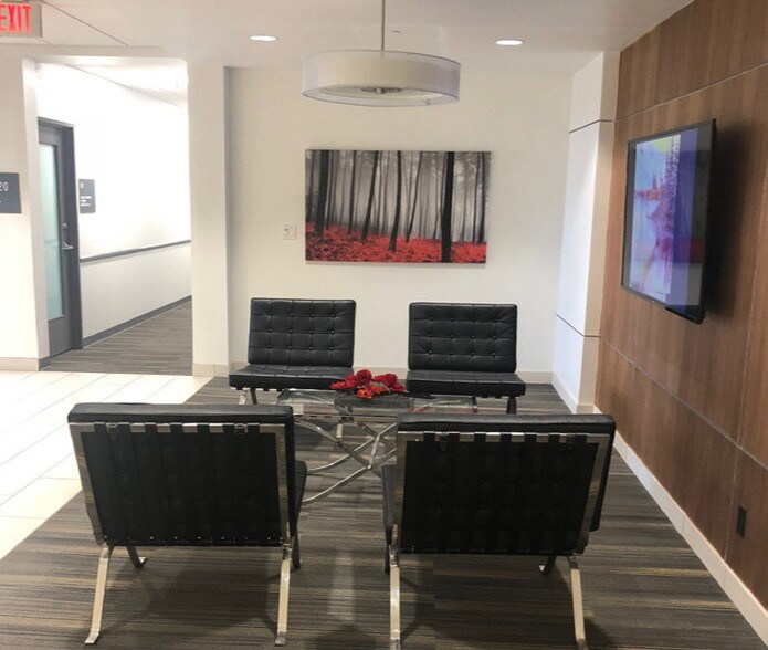 More Photos Of 40 W Baseline Rd, Tempe Office For Lease