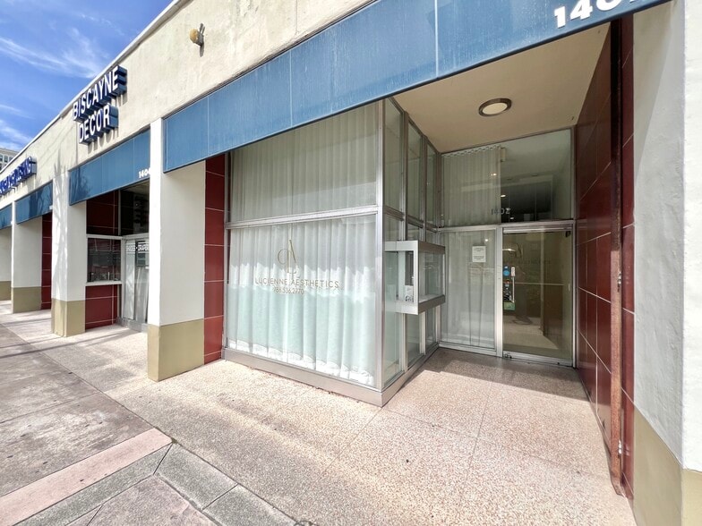 More Photos Of 1400 Ponce De Leon Blvd, Coral Gables Unknown For Lease