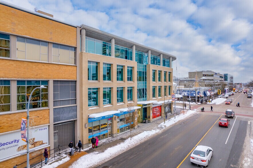 More Photos Of 601 6th St, New Westminster Office For Lease