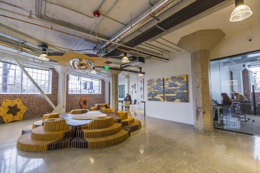 More Photos Of 1601-1651 Alhambra Blvd, Sacramento Office For Lease