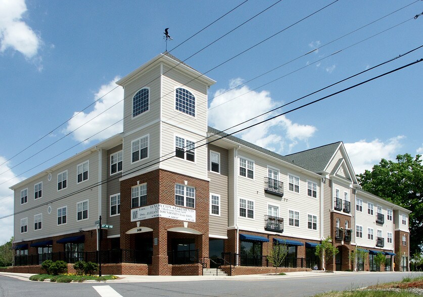 Primary Photo Of 1410 4th Street Dr NW, Hickory Office For Sale