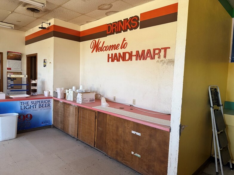 More Photos Of 1105 E US Highway 180, Snyder Convenience Store For Sale