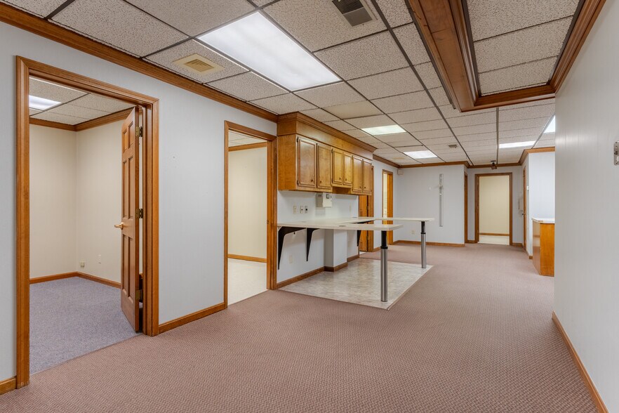More Photos Of 2816 Veach Rd, Owensboro Medical For Sale