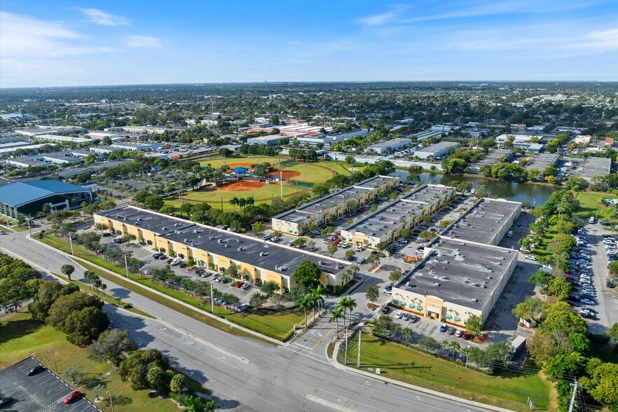 More Photos Of 1747-1781 Banks Rd, Margate Flex For Lease