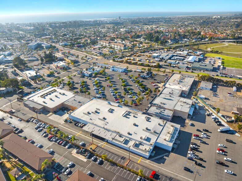 More Photos Of 2017-2041 Mission Ave, Oceanside Freestanding For Lease