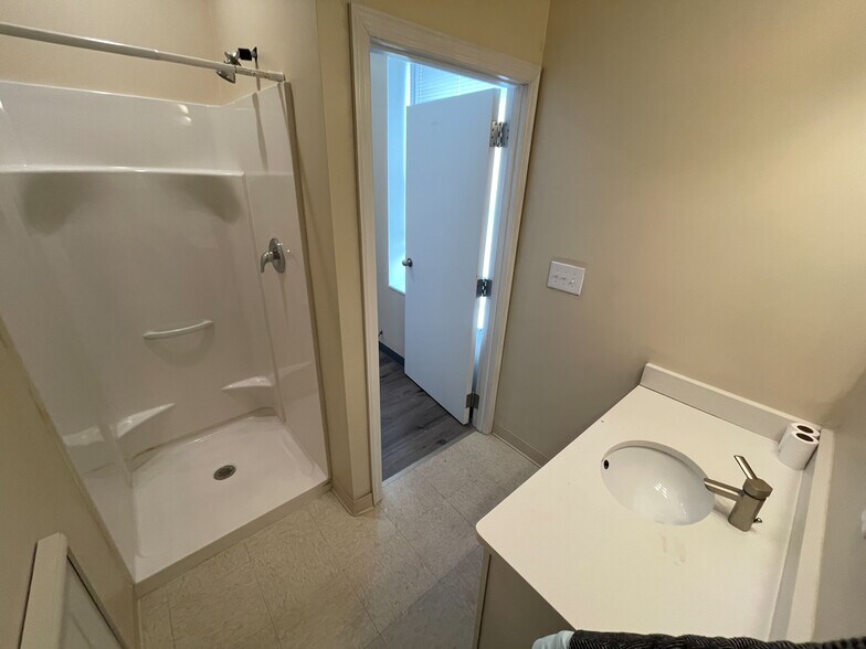 More Photos Of 2145 Centre Ave, Pittsburgh Apartments For Sale