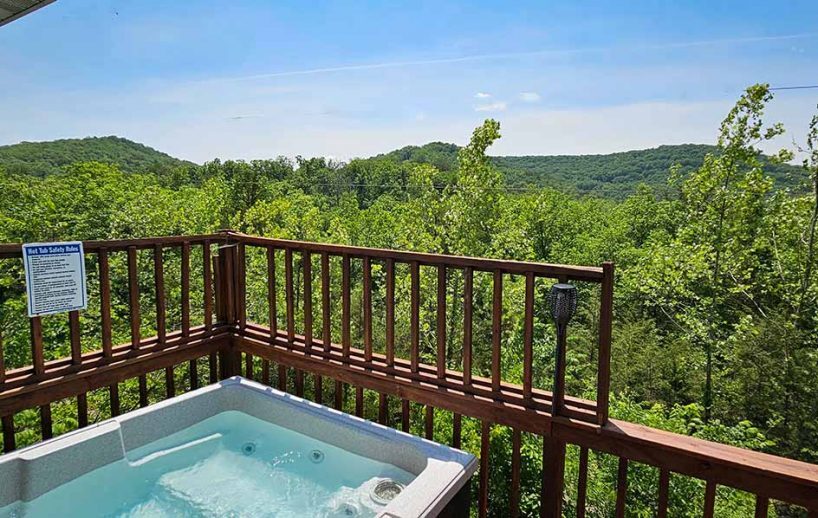 More Photos Of County Road 222, Eureka Springs Hotel For Sale