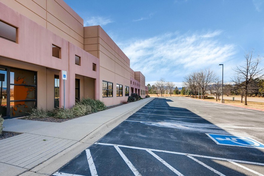 More Photos Of 7420 E Dry Creek Pky, Longmont Office For Lease
