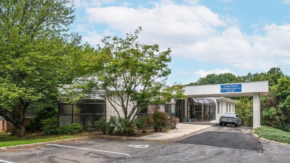 Primary Photo Of 7327 Timberlake Rd, Lynchburg Medical For Sale