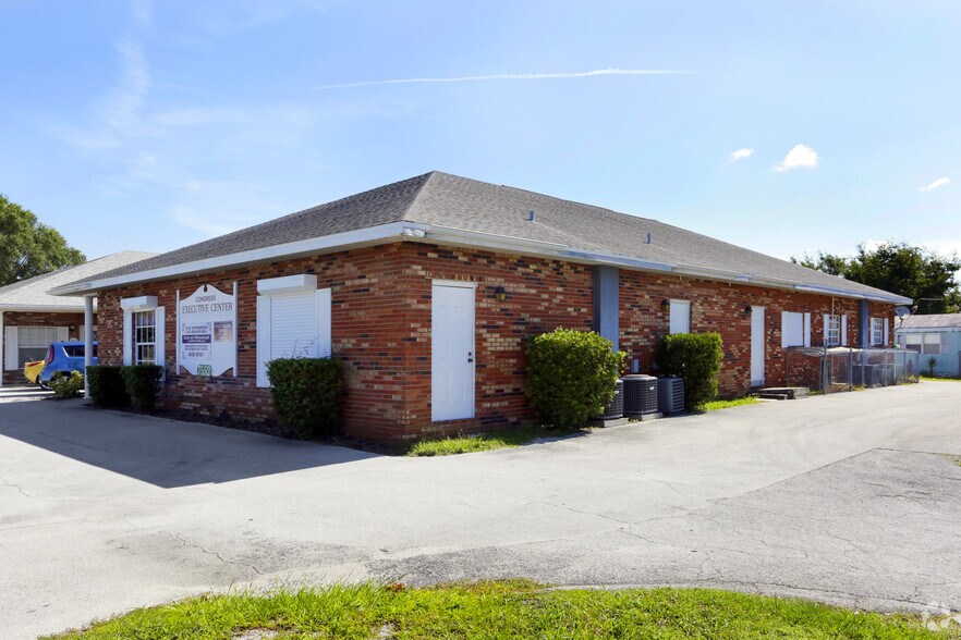 More Photos Of 7552 Congress St, New Port Richey Office For Lease