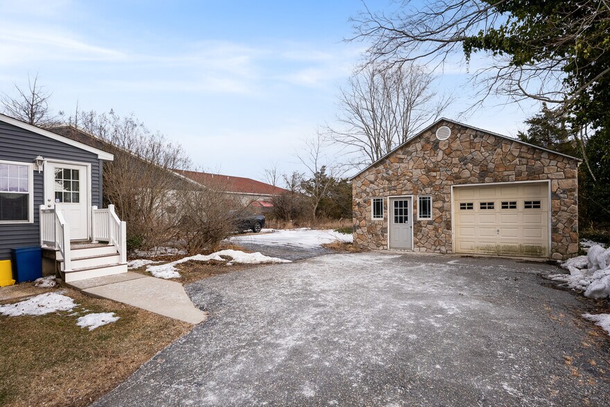 More Photos Of 1940 US-9 Rt, Cape May Court House Office For Sale