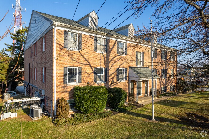 More Photos Of 825 Paoli Pike, West Chester Office For Lease