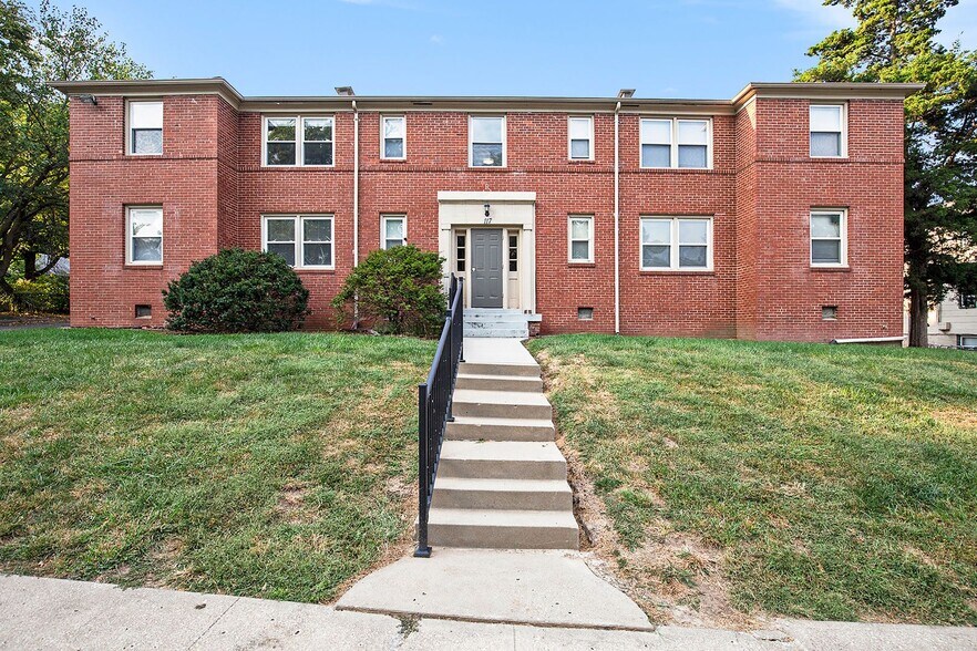 More Photos Of 120 W Elizabeth St, Independence Apartments For Sale