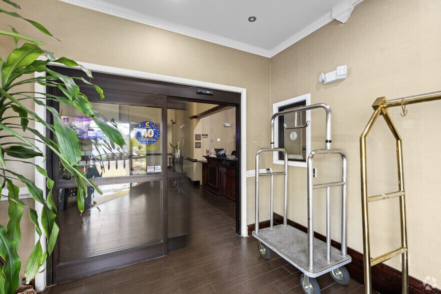 More Photos Of 215 Commerce Blvd, Midway Hotel For Sale