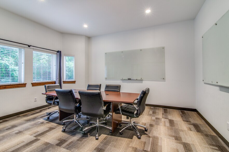 More Photos Of 3012 Ridge Rd, Rockwall Office For Lease