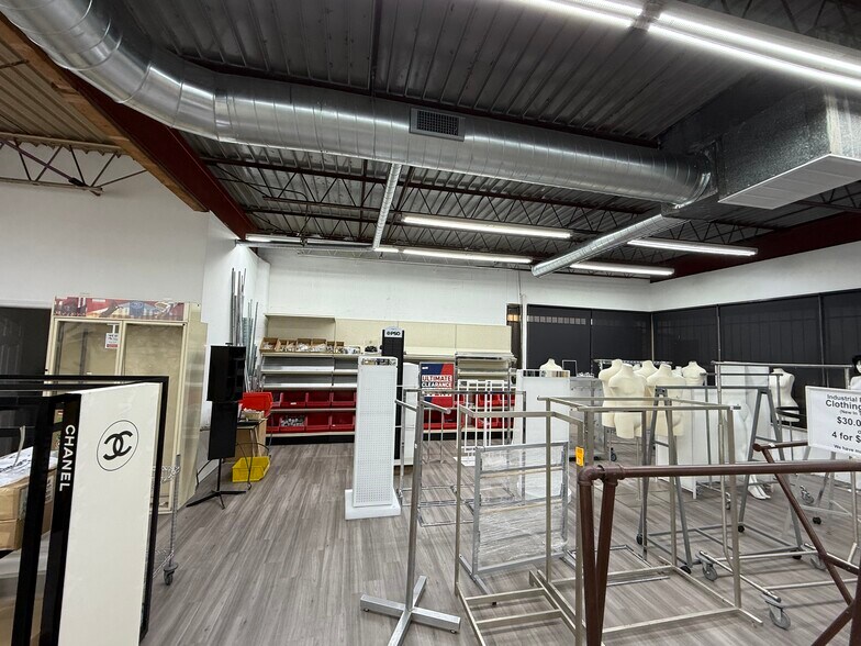 More Photos Of 1501 W Main St, Oklahoma City Industrial For Sale