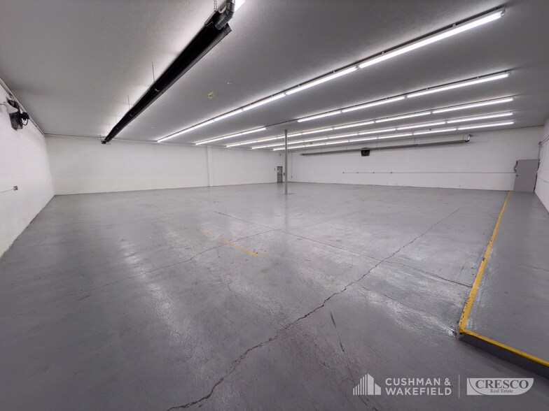 More Photos Of 561 Ternes Ln, Elyria Industrial For Sale