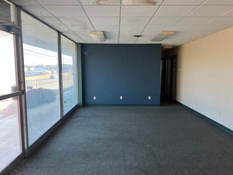 More Photos Of 414 3rd ave, Dalton Warehouse For Sale