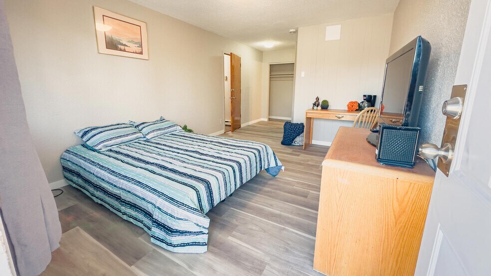 More Photos Of 856-870 Ross St, Quesnel Apartments For Sale