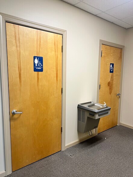 More Photos Of 1120 Gadsden Hwy, Birmingham Office For Sale
