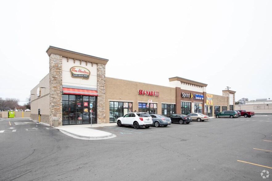 More Photos Of 8 Mile Rd, Hazel Park Unknown For Lease