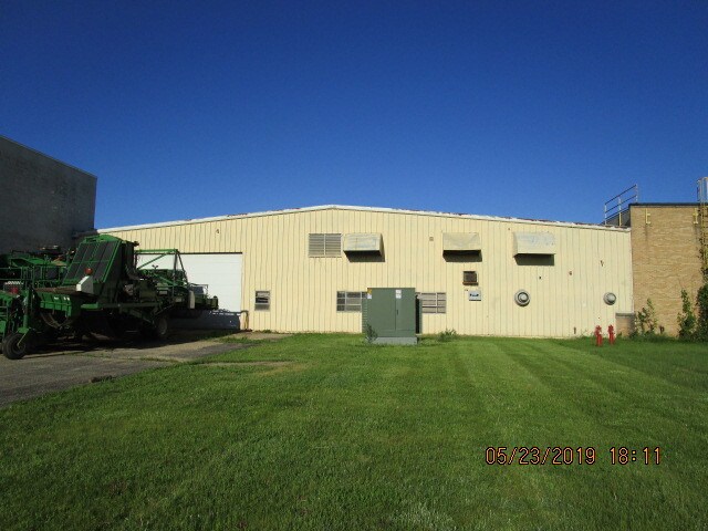 More Photos Of 210 Broadus St, Sturgis Manufacturing For Sale