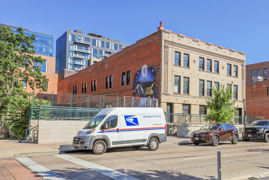 More Photos Of 1909 Blake St, Denver Freestanding For Sale