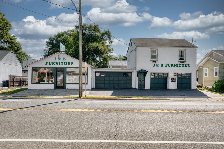 More Photos Of 1323 7th Ave, Neptune General Retail For Sale