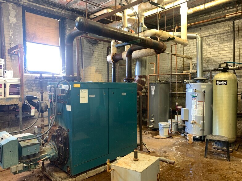 More Photos Of 130 Forest Ave, Fond Du Lac Apartments For Sale