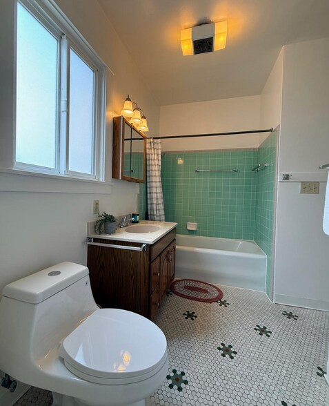 More Photos Of 483-497 22nd Ave, San Francisco Apartments For Sale