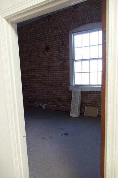 Photo of 2nd Floor Ste East Bay