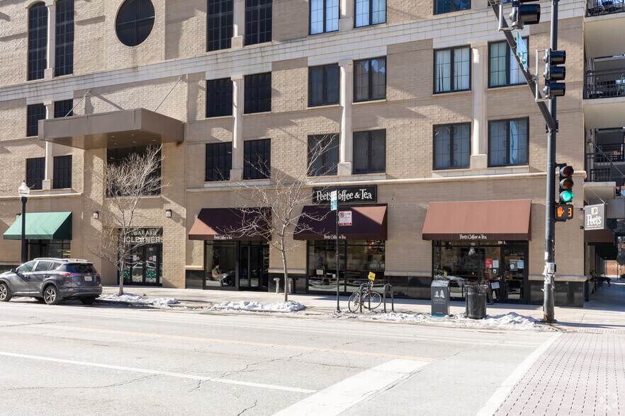 More Photos Of 41 E 8th St, Chicago Multifamily For Sale