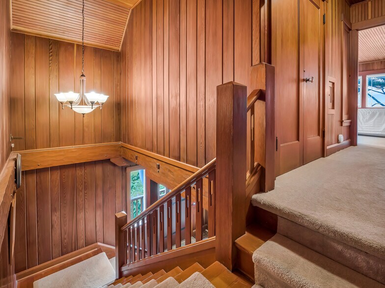 More Photos Of 1021 Promenade, Seaside Specialty For Sale