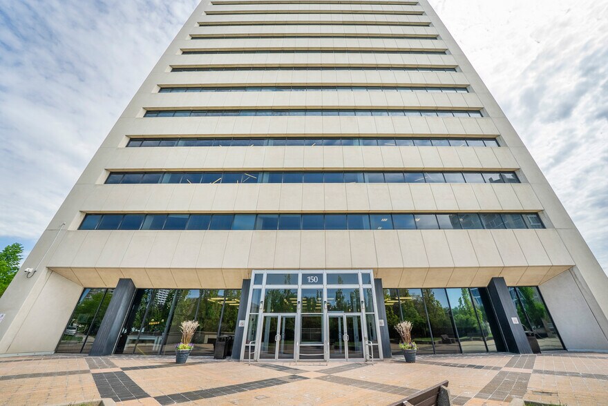 More Photos Of 150 Ferrand Dr, Toronto Unknown For Lease