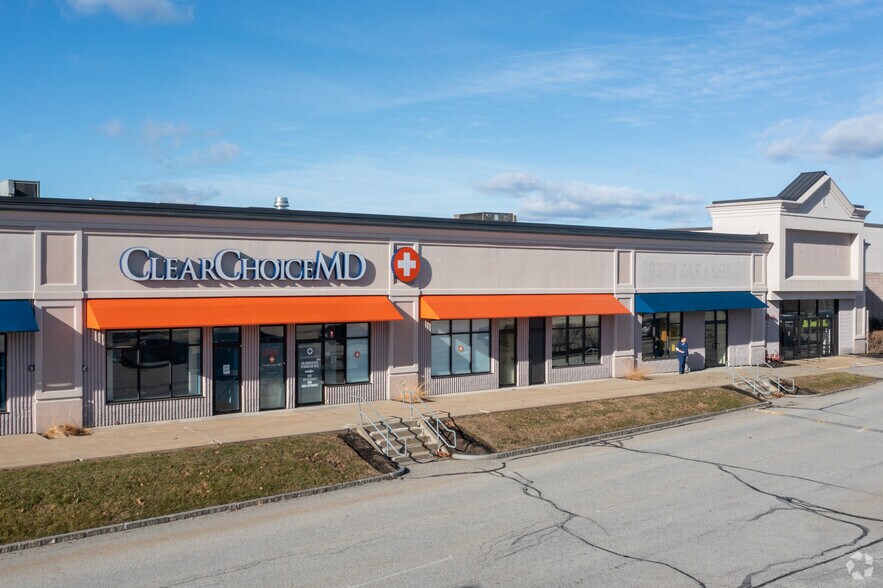 More Photos Of 96 Daniel Webster Hwy, Belmont General Retail For Lease