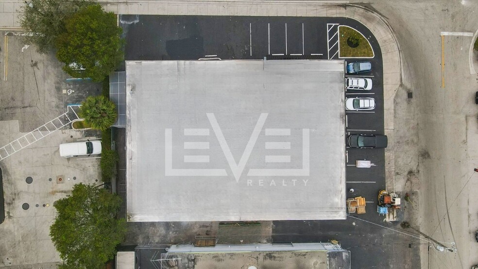 More Photos Of 20 NW 3rd Ave, Deerfield Beach Warehouse For Lease