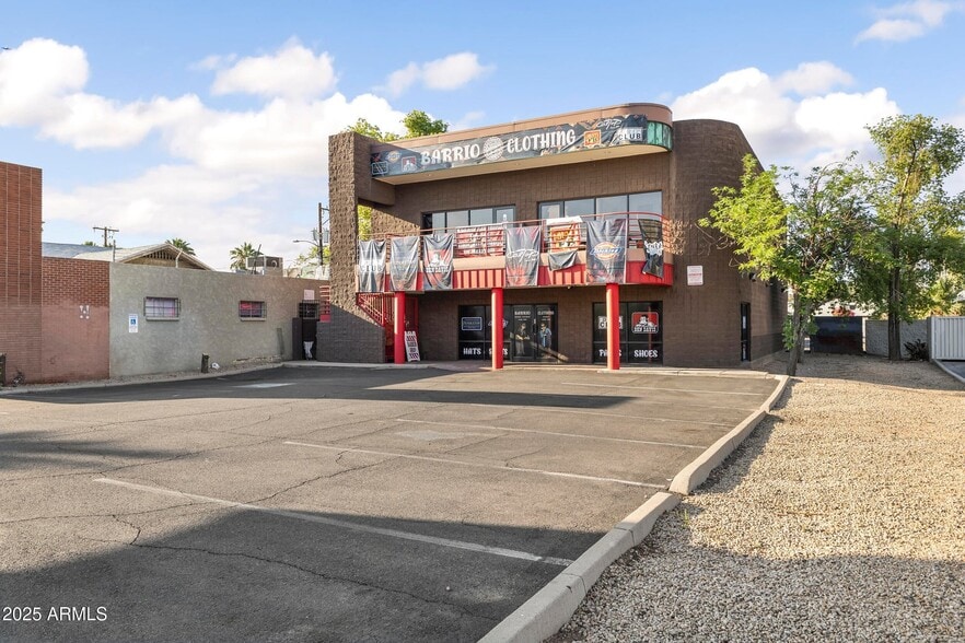 More Photos Of 319 E McDowell Rd, Phoenix Office For Sale