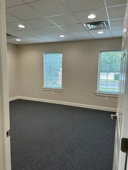 More Photos Of 350 N Main St, Chalfont Medical For Lease