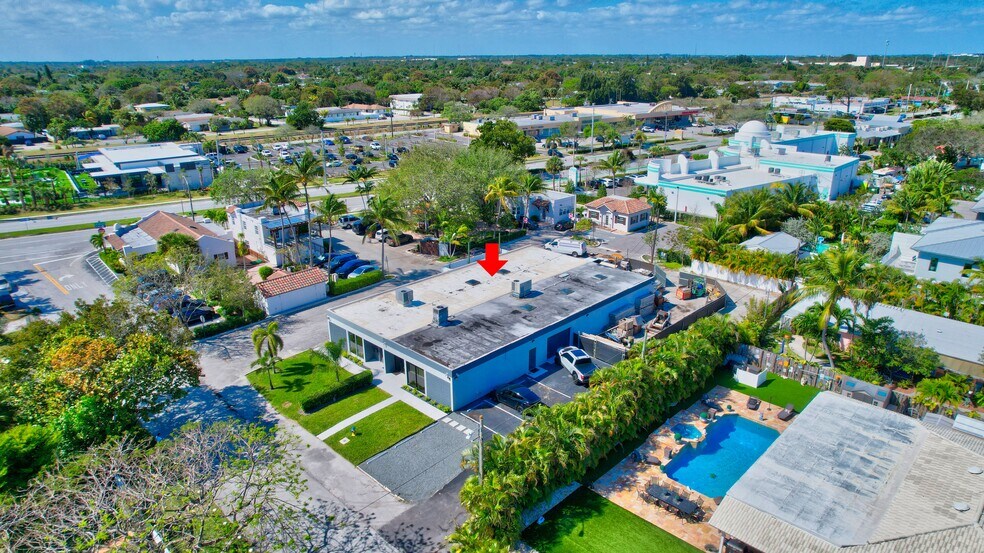 More Photos Of 705 Bond Way, Delray Beach Showroom For Sale