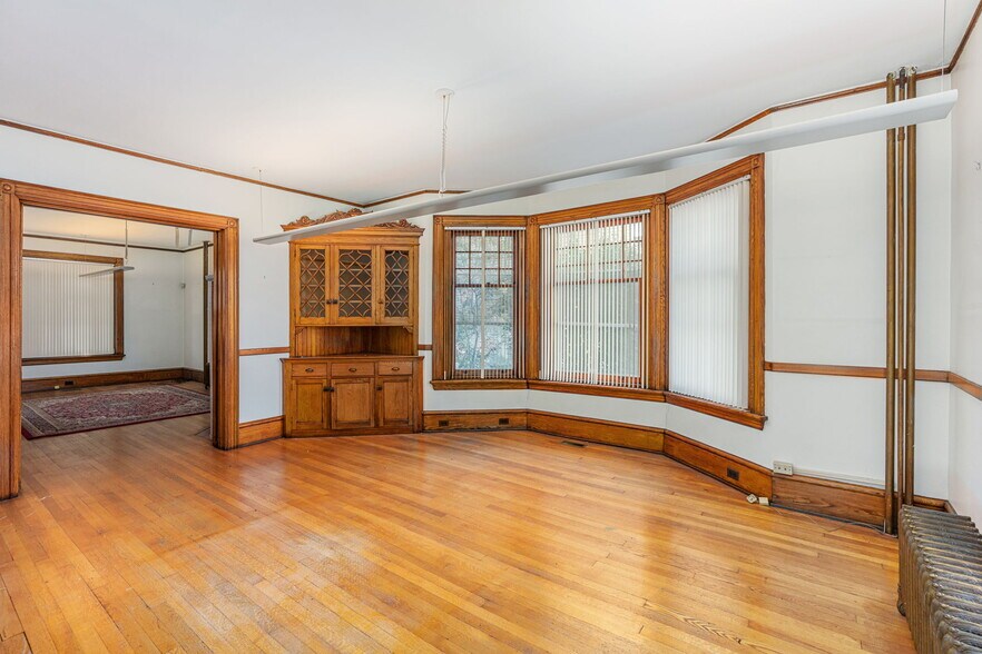 More Photos Of 313 E Broad St, Bethlehem Apartments For Sale