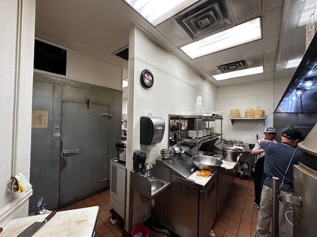 More Photos Of 6820 Spring Mountain Rd, Las Vegas General Retail For Lease