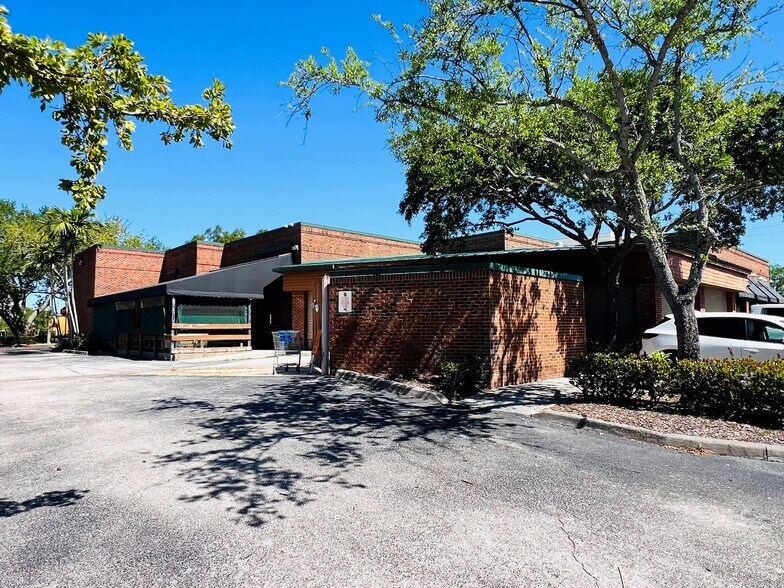 More Photos Of 1333 N Congress Ave, Boynton Beach Restaurant For Sale