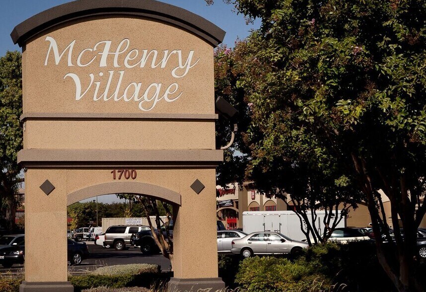 More Photos Of 1601 McHenry Village Way, Modesto Medical For Sale