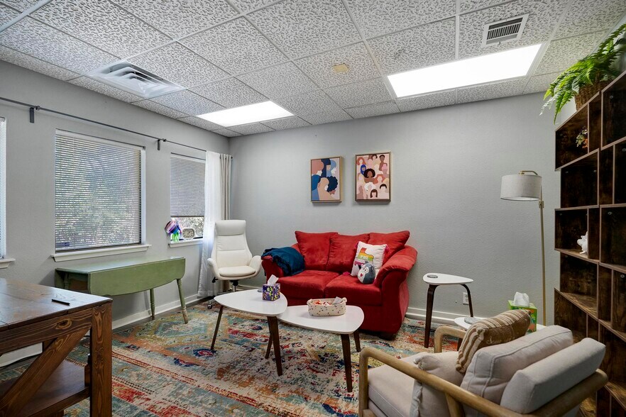 More Photos Of 11107 Wurzbach Rd, San Antonio Medical For Lease